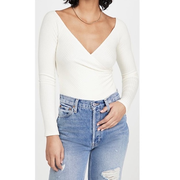 Reformation Minnie Off the Shoulder Top in Ivory - Picture 1 of 7